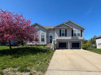 10206 N Highland Pl, Kansas City, MO, 64155