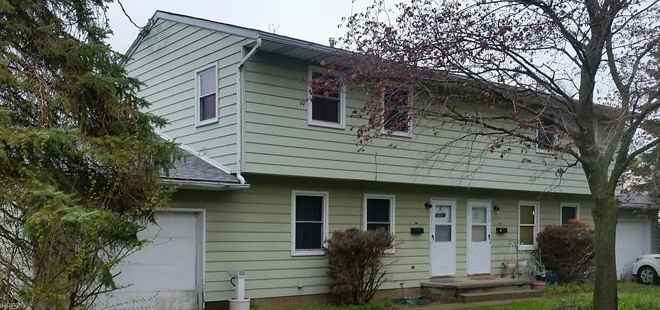 1st image of 541-43 W School St
