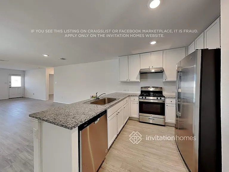 10515 McClintock Dr — Photo 5