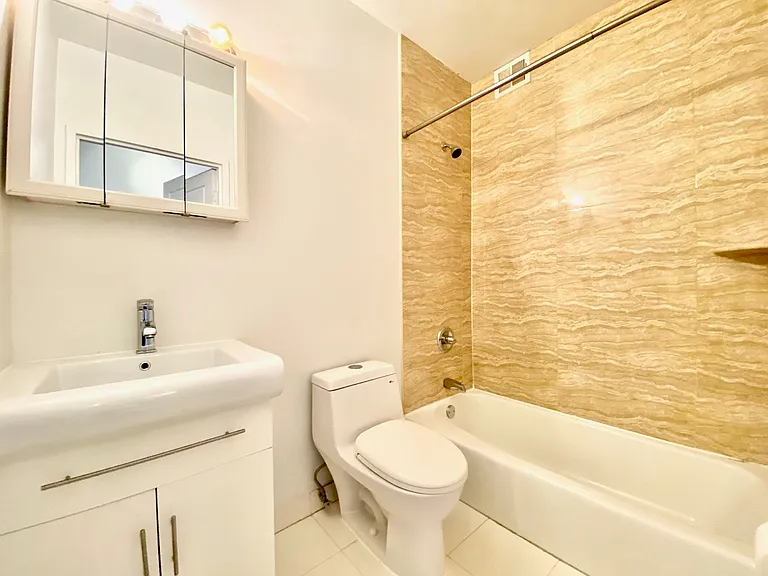 469 W 153rd St #4B — Photo 7
