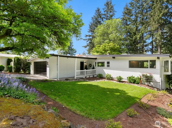 2515 122nd Ave SE, Bellevue, WA 98005