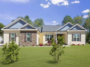 115 Wiggins Rd, Angier, NC 27501