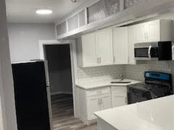 308 60th St, West New York, NJ 07093