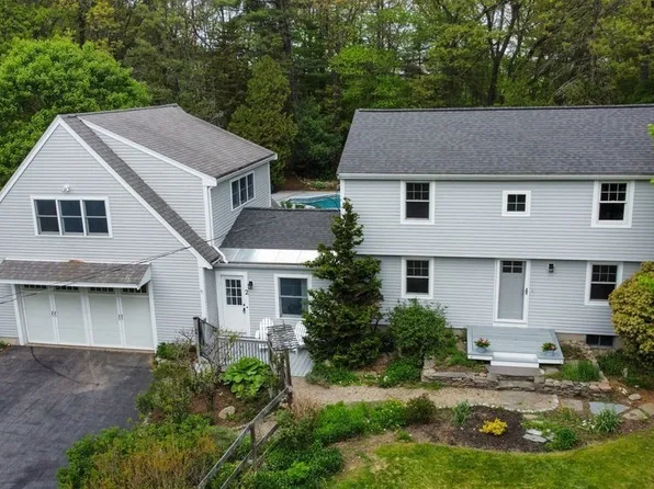 2 School St, Newbury, MA 01922