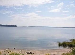 55 Watson St, Portland, ME 04103