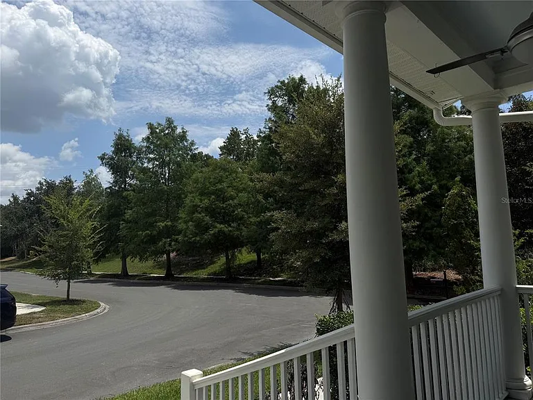 109 Grace Ave — Photo 26