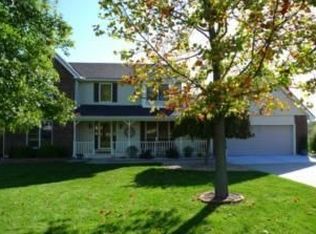 7601 N Caldwell Ave, Parkville, MO 64152
