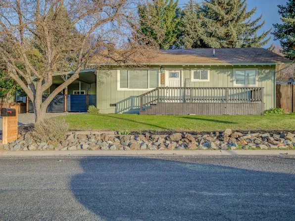 221 Wetzel Way, Yreka, CA 96097