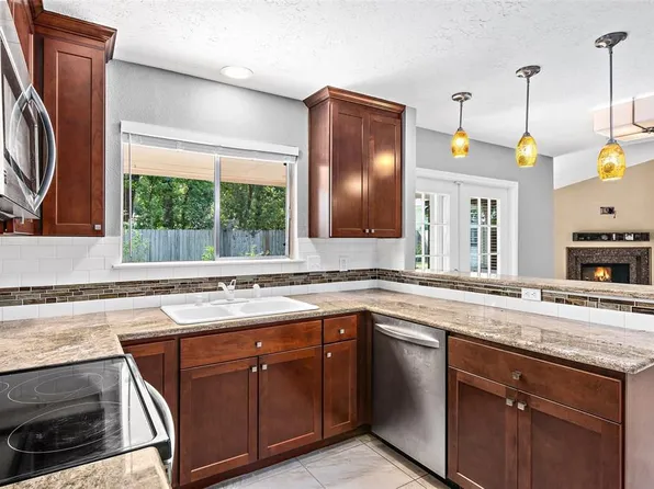 18710 Flax Bourton Close, Humble, TX 77346