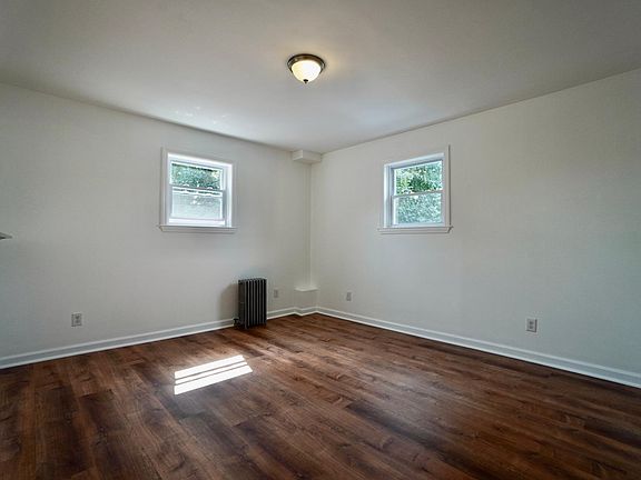 Living room alternate
