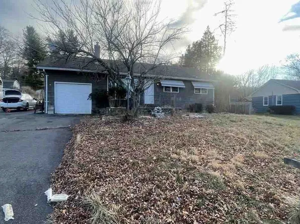 18 Summit Rd, Vernon, CT 06066