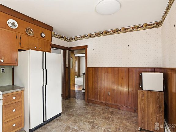 5th image of 4121 Nottingham Way