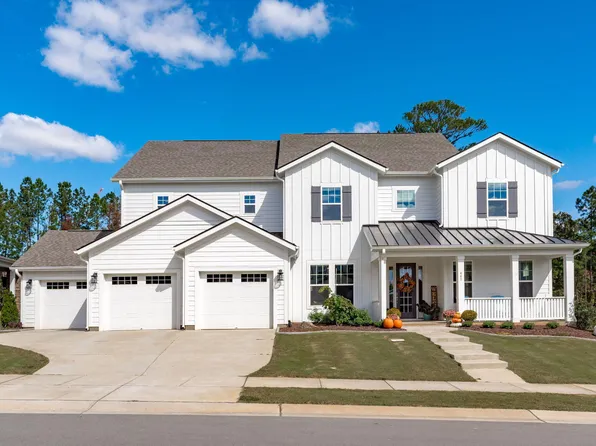 441 Trinity Creek Dr, Holly Springs, NC 27540