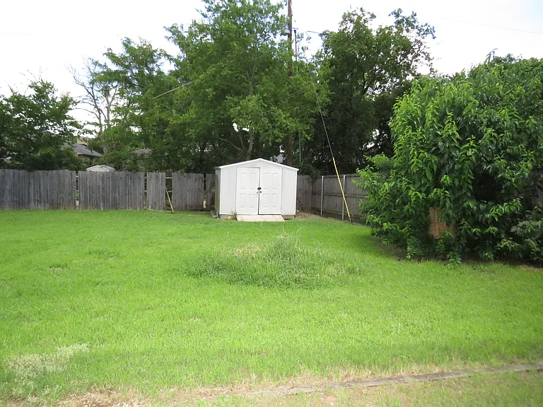 3308 Spring Valley Dr — Photo 31