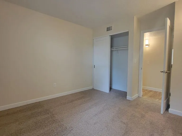 Sand Pebble Community *Renovated Units — Photo 124