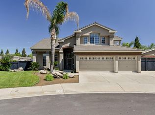 2492 Poe Ave, Clovis, CA
