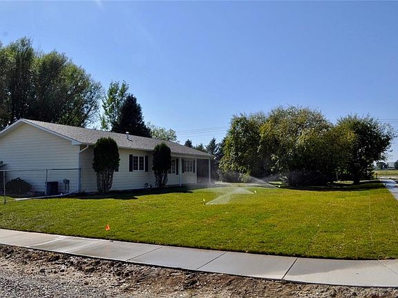 2nd image of 4748 Lewis Ave