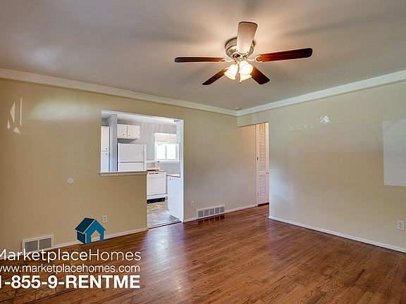 3rd image of 15151 Sunbury St