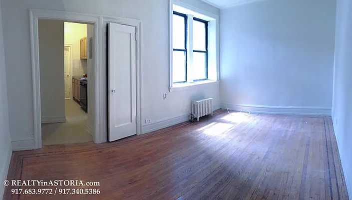 Rented by Alexiou Realty | media 6