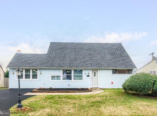57 Plumtree Rd, Levittown, PA 19056