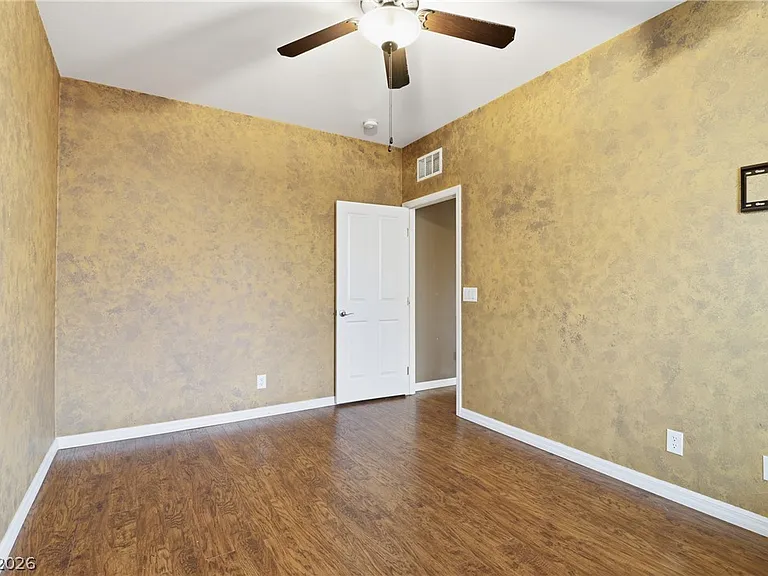 10441 Mount Washington Ave — Photo 12