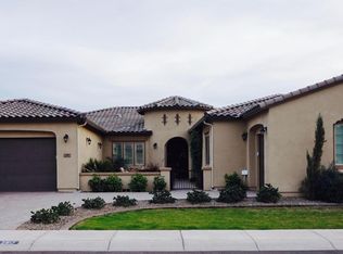 2817 E Warbler Rd, Gilbert, AZ 85297