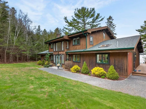 24 Split Rock Way, Penobscot, ME 04476