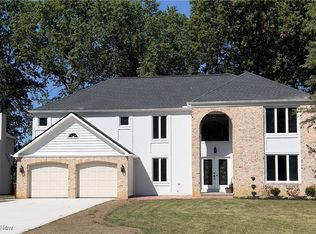 29772 Hilliard Oak Ln, Westlake, OH 44145