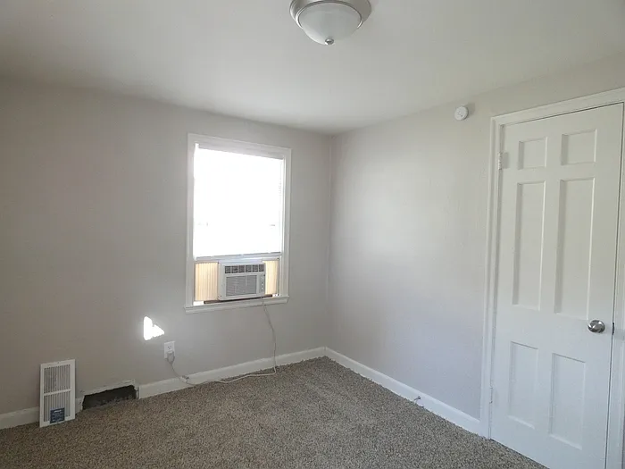 317 E 28th Ave — Photo 16