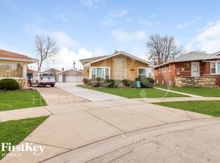 9819 S Albany Ave, Evergreen pk, IL 60805
