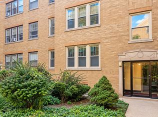 905 W Altgeld St #1A, Chicago, IL 60614