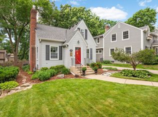 4416 Curve Ave, Edina, MN 55424