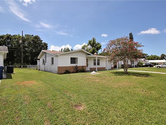 3rd image of 3842 Beacon Square Dr
