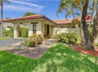 8511 Casa Del Lago #A, Boca Raton, FL 33433