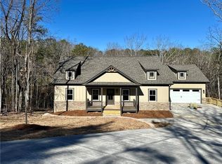 109 Maple Ct, Waleska, GA