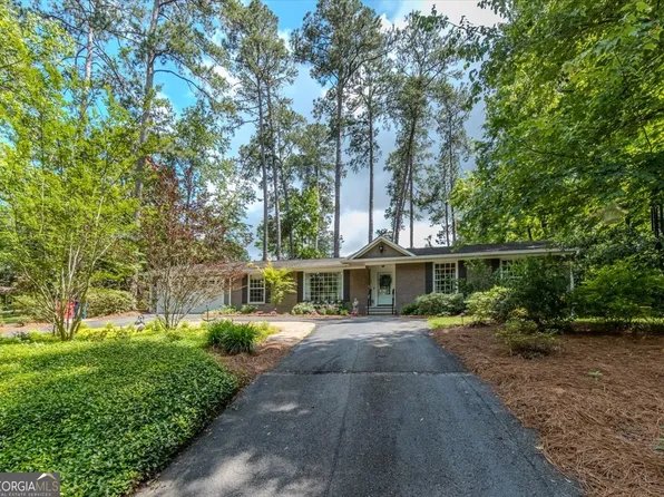 829 Dogwood Cir, Macon, GA 31210