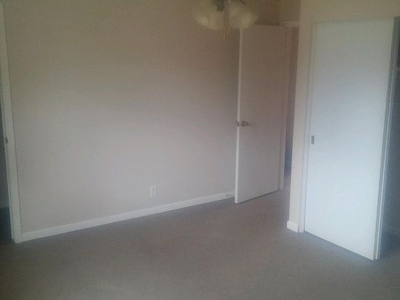2nd image of 245 Rose Ave APT 6