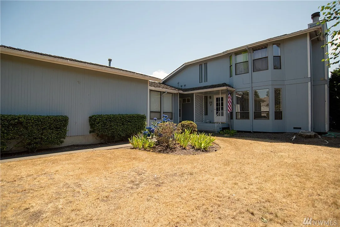 819 S 310th Pl photo 1
