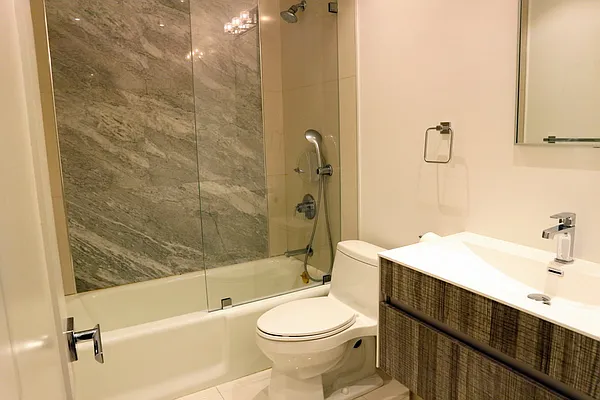 Rented by Barlavi Inc. | media 16