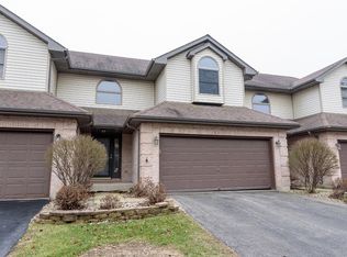 2511 Tulip Ln, Crest Hill, IL 60403