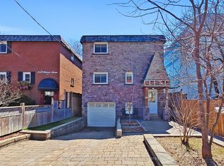21 Pretoria Ave, Toronto, ON M4K 1T2
