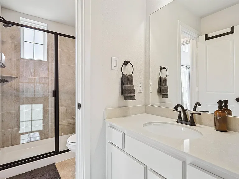 2338 Perdue Ave — Photo 31