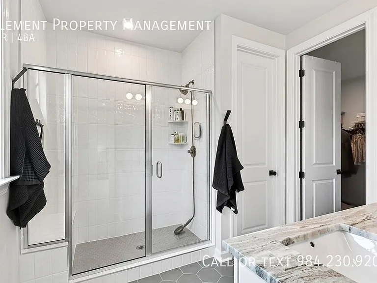 4730 Cypress Tree Ln #1 — Photo 55