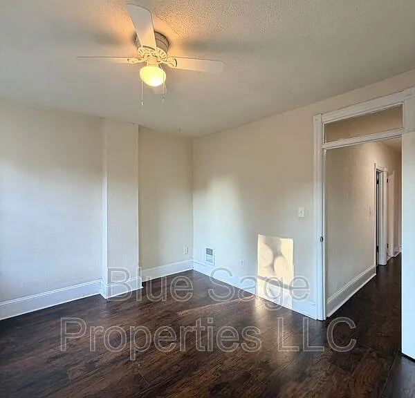 758 Saville Ave — Photo 24