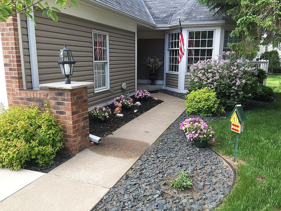 1st image of 4282 Pond View Dr