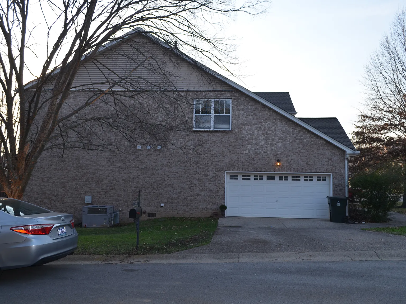 1401 Peppermint — Photo 4