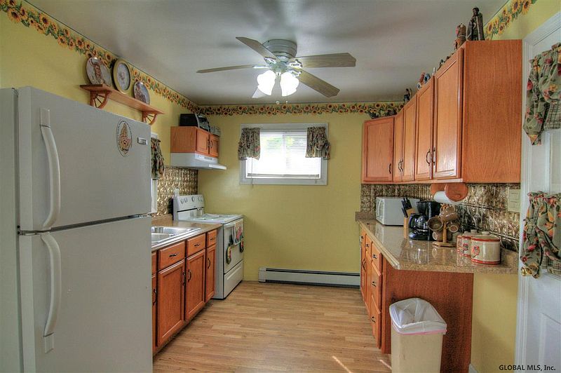 5th image of 1 ILEN Avenue