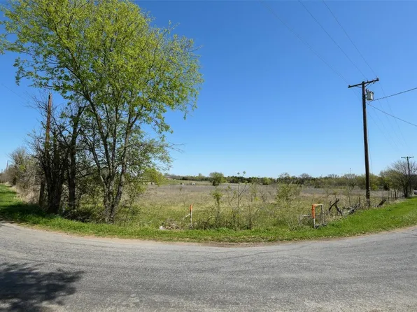 1131 Lavender Rd, Lancaster, TX 75146