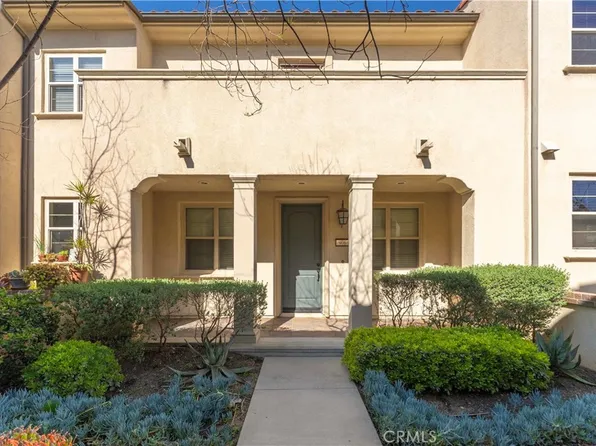 906 Grove Ct, Claremont, CA 91711