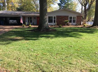 590 Highland Ridge Dr, Ballwin, MO 63011